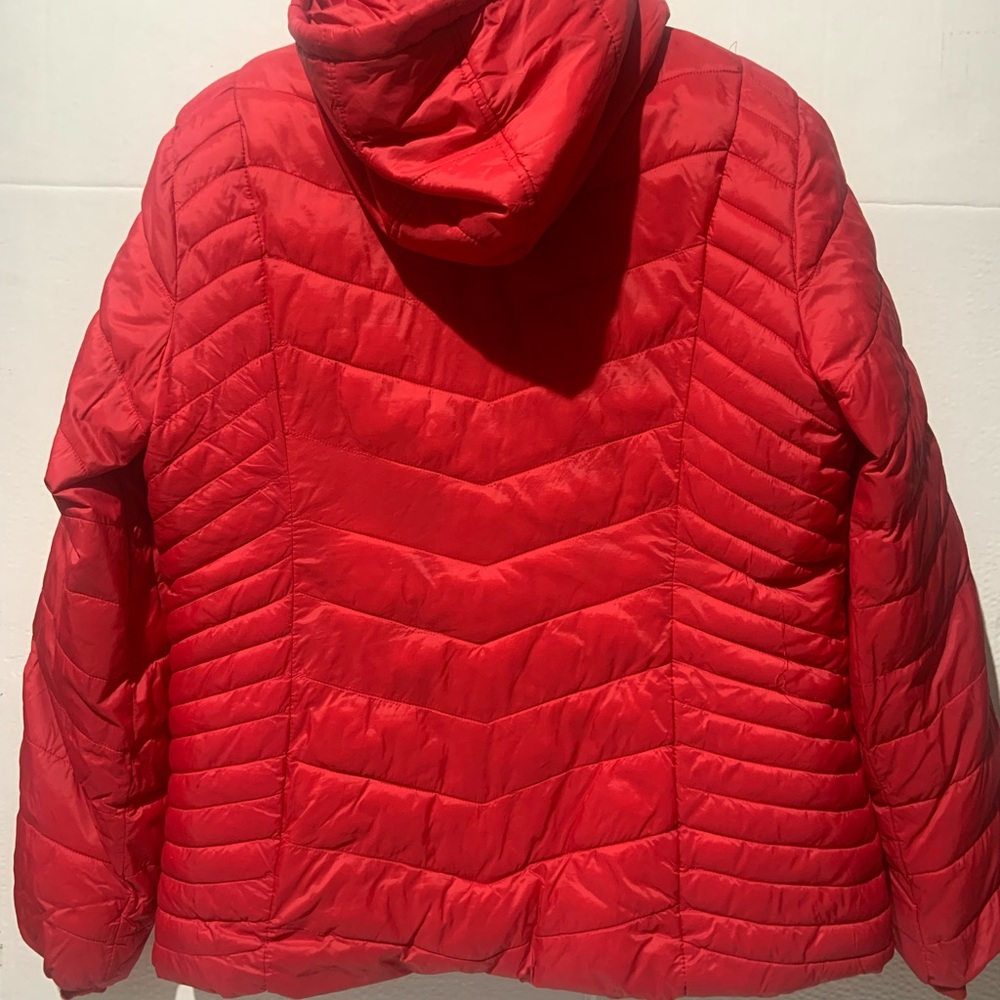 Women’s Jacket - Picture 2 of 2